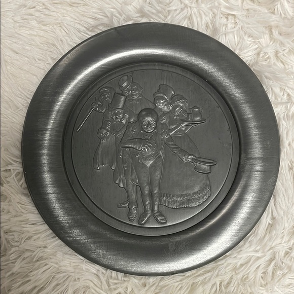 Vintage Norman Rockwell Dickens Plate #1546 A Christmas Story Decorative Pewter - Picture 1 of 3